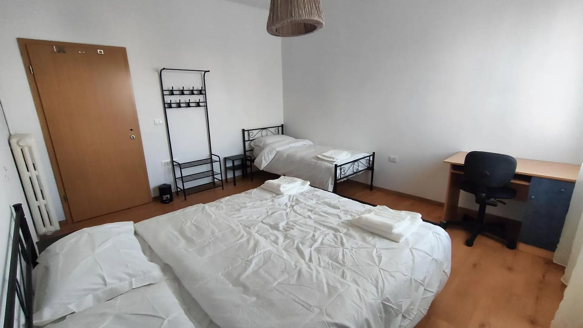 Butterfly Bedrooms Vicenza 0*,  Italia